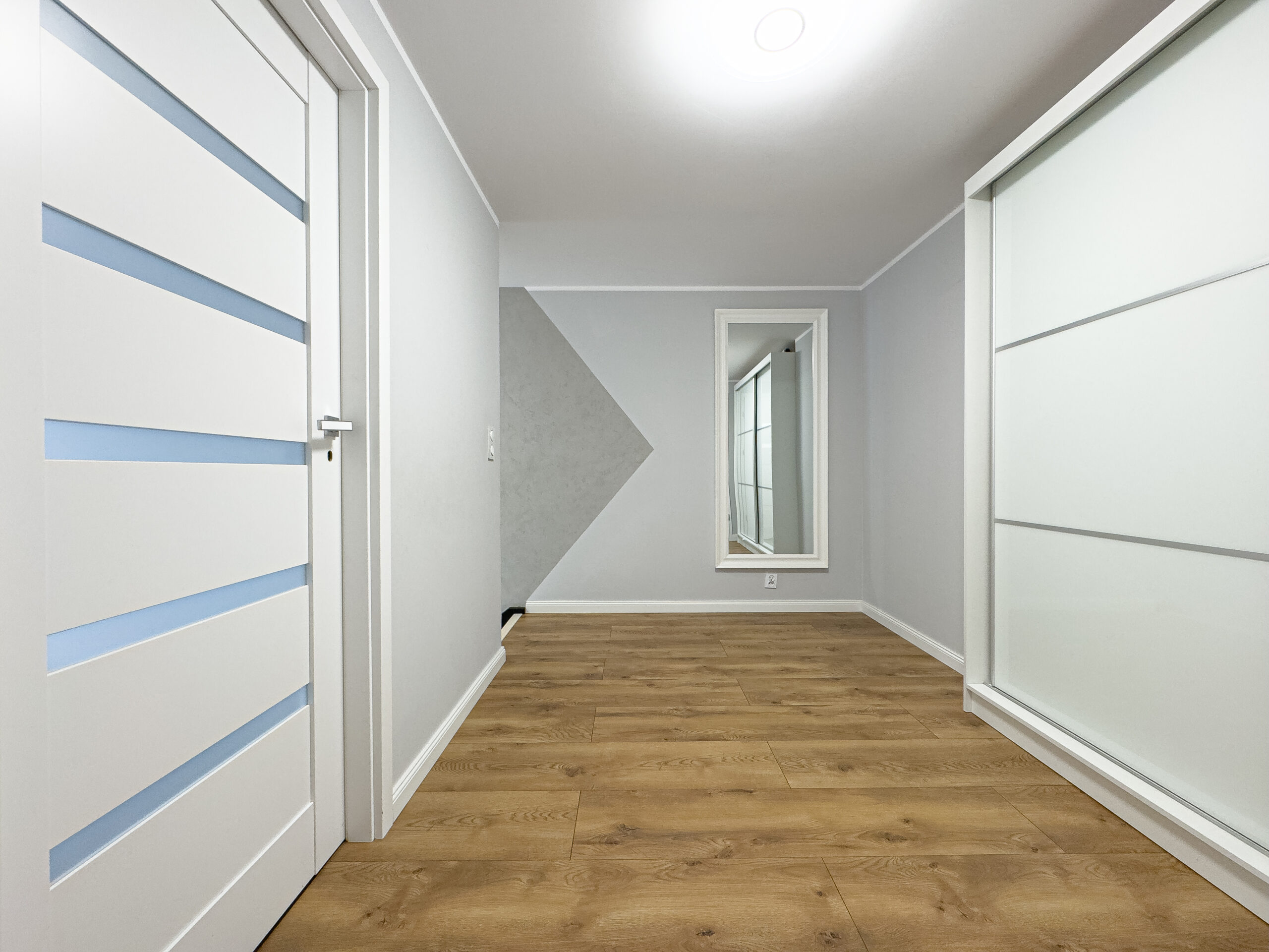 4 Pokoje Centrum 2 Poziomy 2 Łazienki Balkon Garaż Winda - obrazek 19